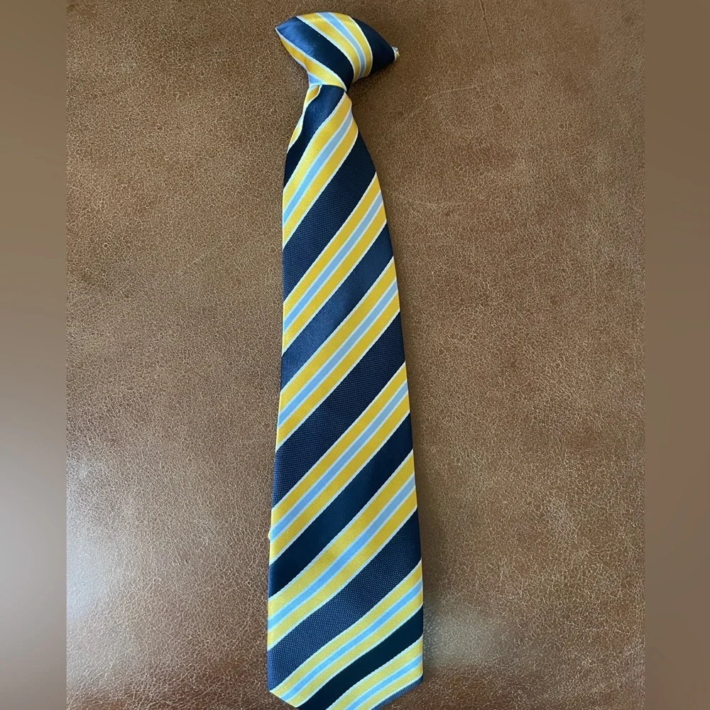 Boys clip on neck tie Striped Yellow and Blue size 8-10 dressy formal church